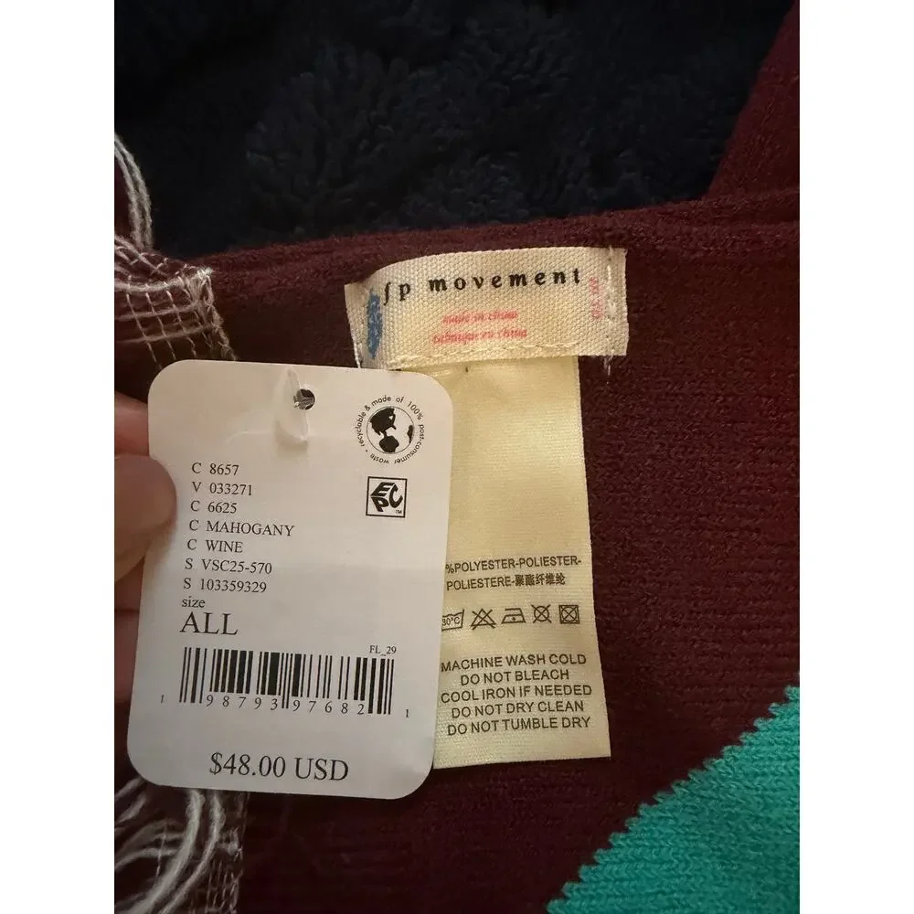 NWT Free People Movement Big League Reversible Scarf  (B20435)